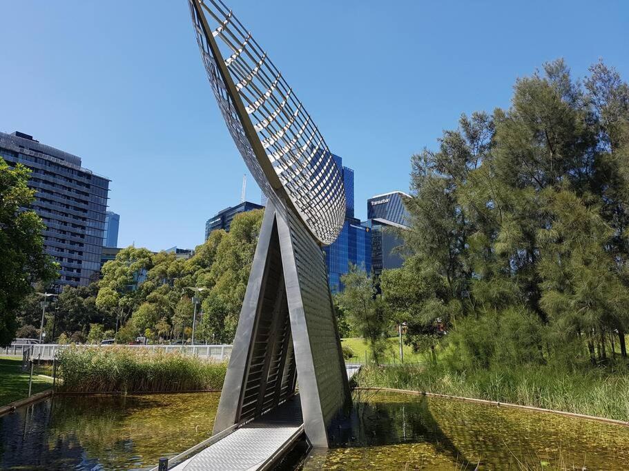 Melbourne Docklands Riverside Views Екстериор снимка